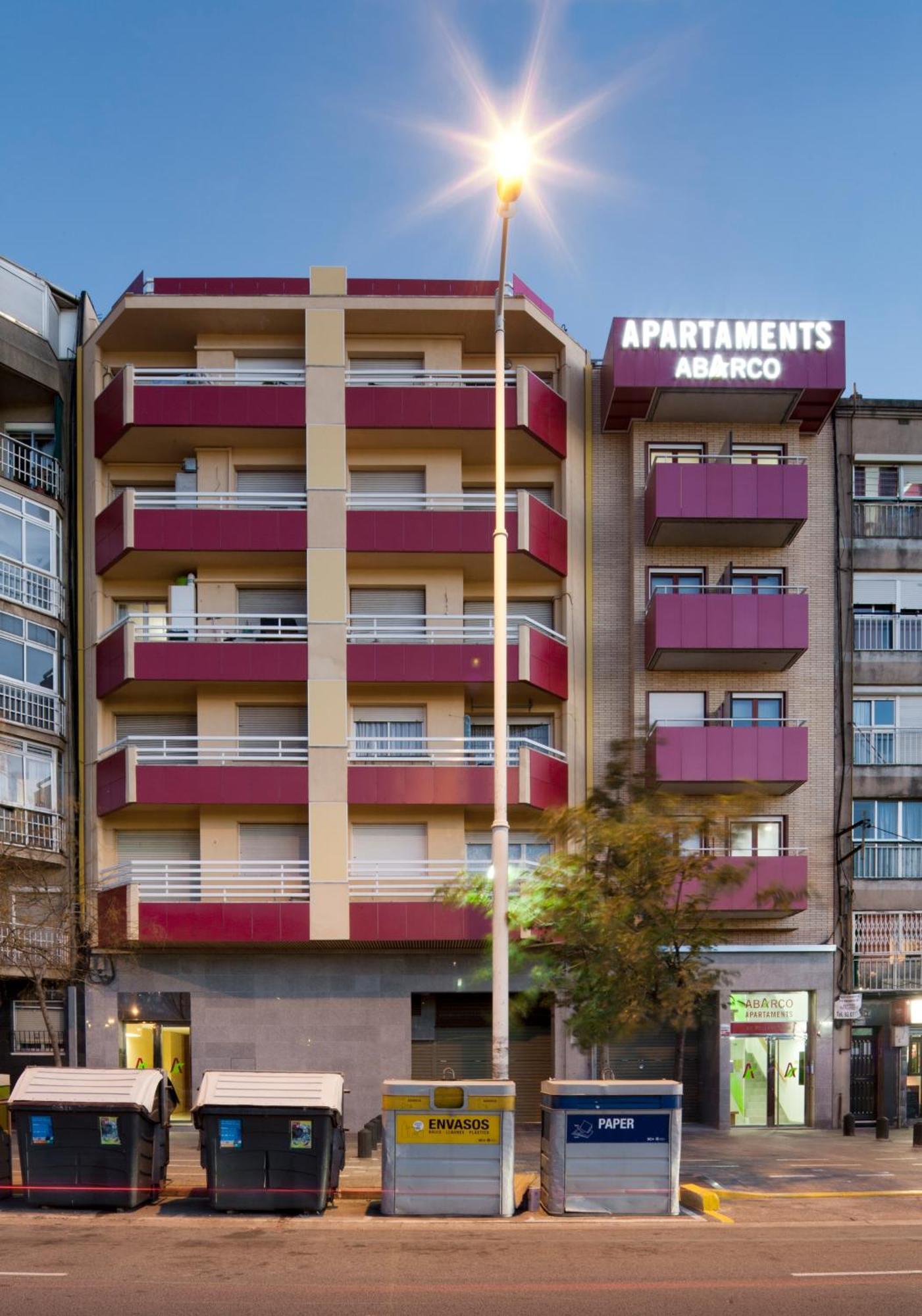 Abarco Apartments Santa Coloma de Gramenet Екстер'єр фото