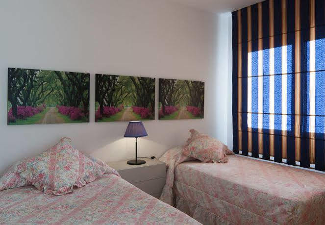 Abarco Apartments Santa Coloma de Gramenet Екстер'єр фото